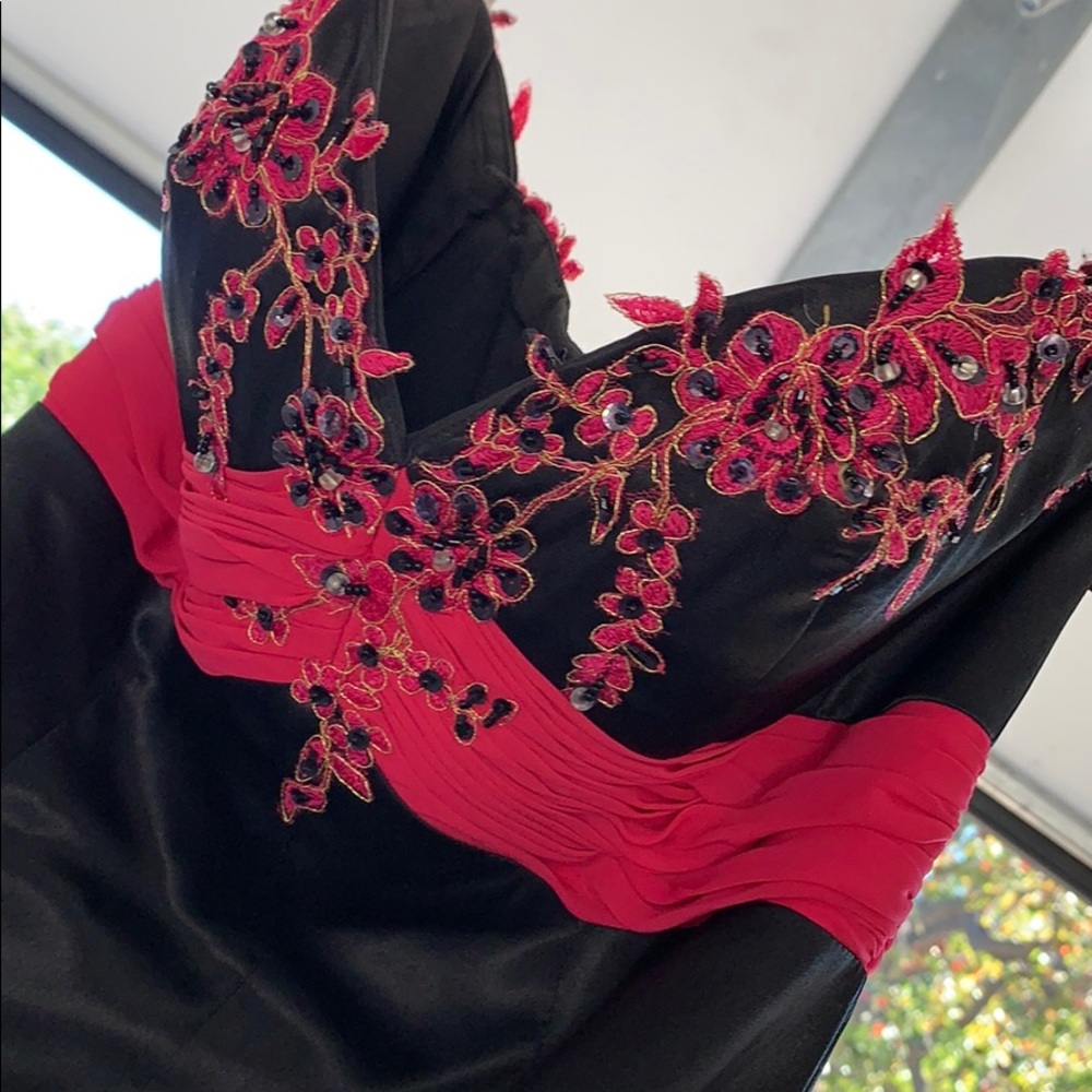 Formal gown dress